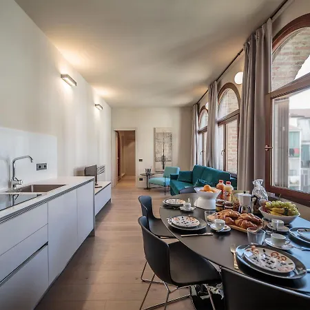 Appartement Palazzo Zoya *